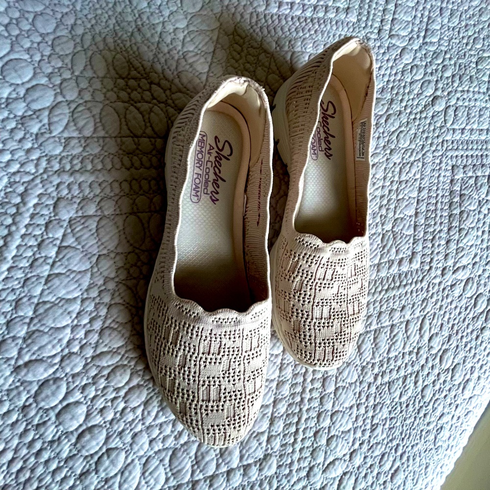 Sketchers Lace Summer Shoe
